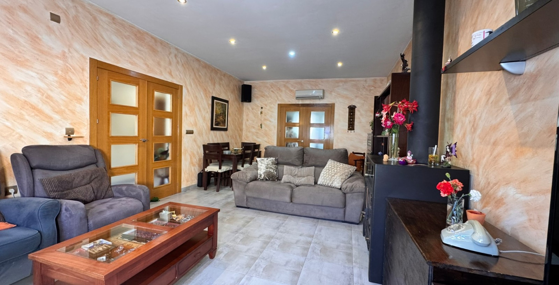 For Sale - Town House - Blanca