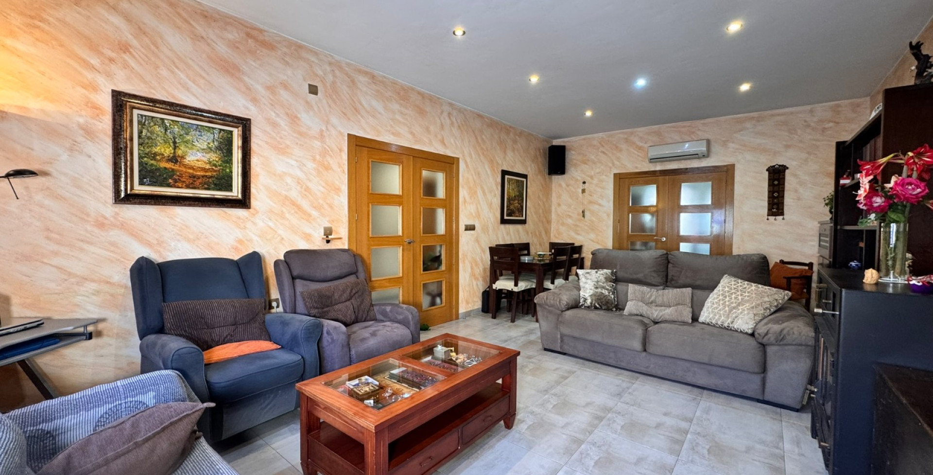 For Sale - Town House - Blanca