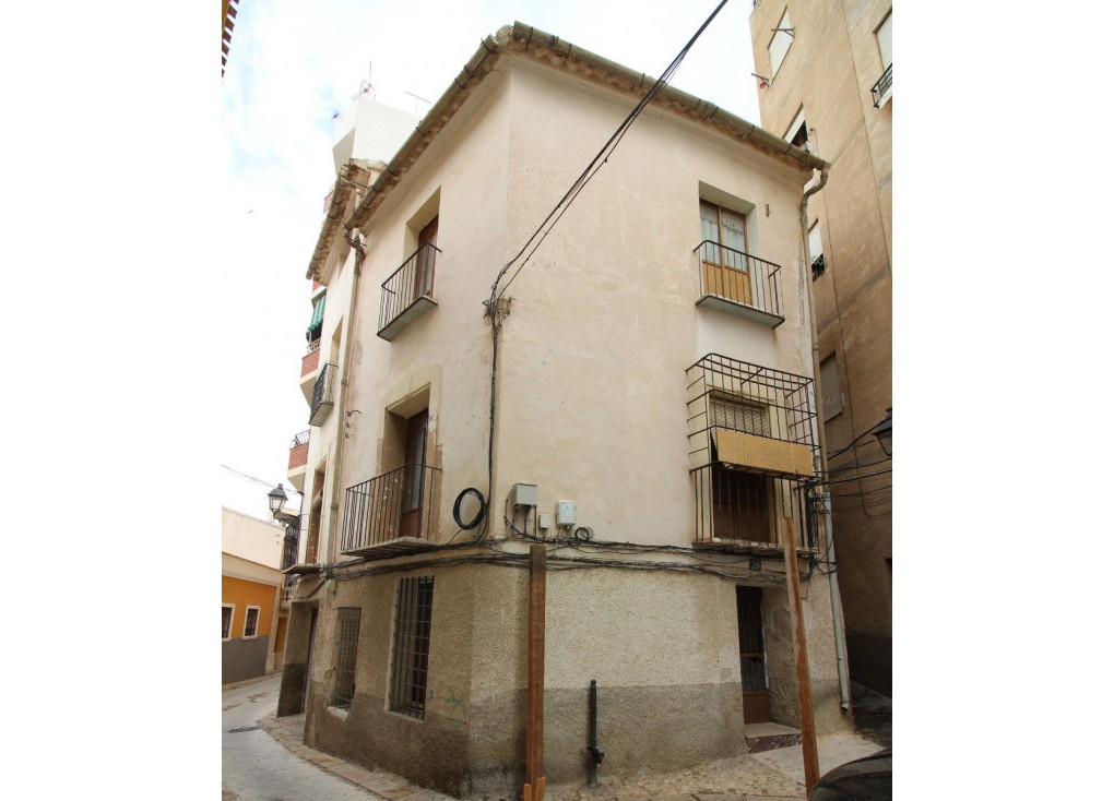 Town House - For Sale - Blanca - Blanca