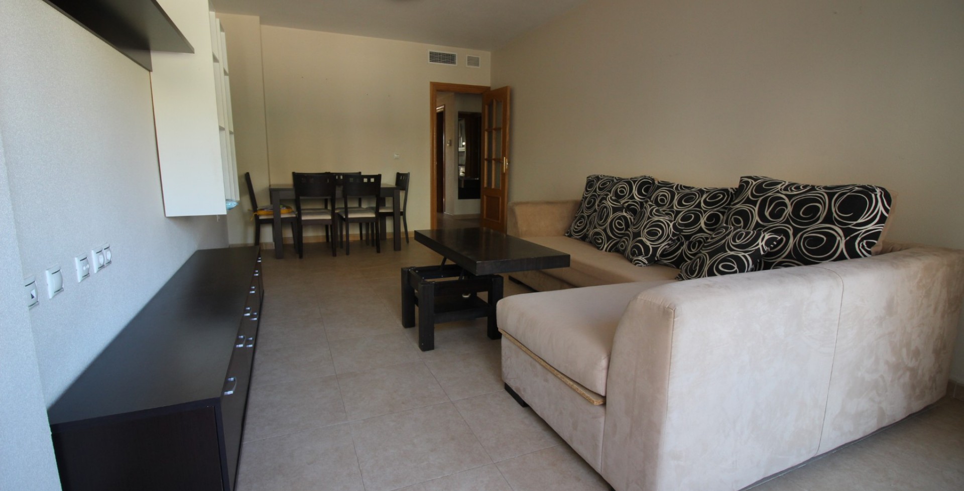 Large flat with modern lounge, Blanca, Murcia, Spain