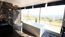 mediterranean villa with nice bathroom views