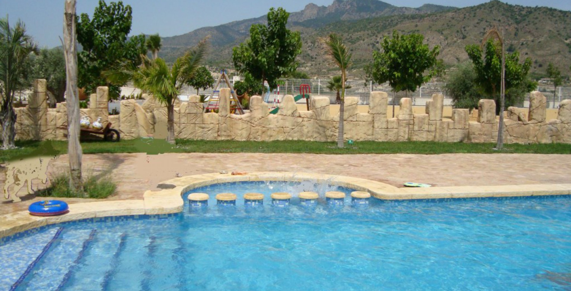 Beautiful swimming pool at country home, Ojós, Murcia, Spain